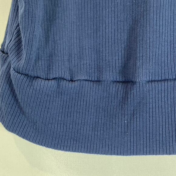 MOTF Women's Navy Sleeveless Ribbed Mock Neck Crop Top SZ L - Picture 5 of 10